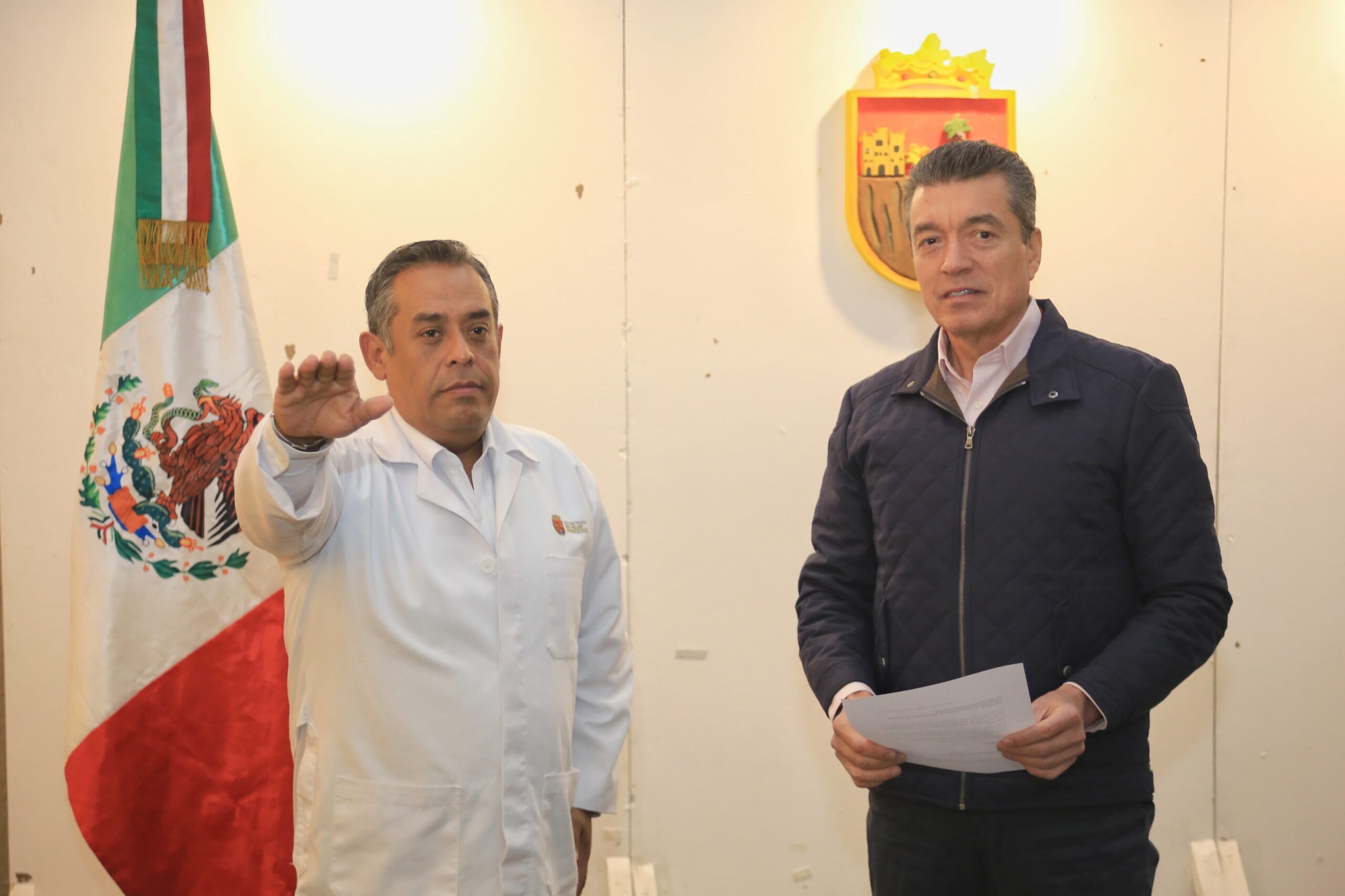 Rutilio Escandón toma protesta a Francisco Arturo Mariscal Ochoa como titular de la Secretaría de Salud