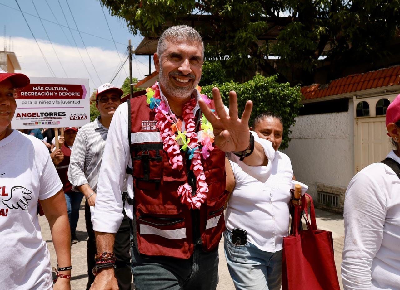 Más salud y bienestar para las familias tuxtlecas, propone Angel Torres