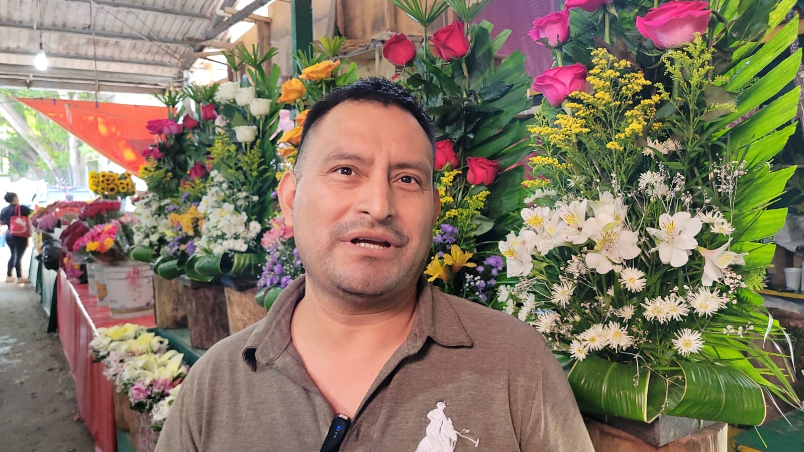 Esperan repunte en ventas de flores en todo santo