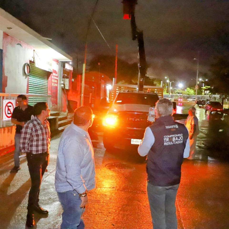 Continuamos iluminando más colonias para ofrecer un entorno más seguro: Angel Torres