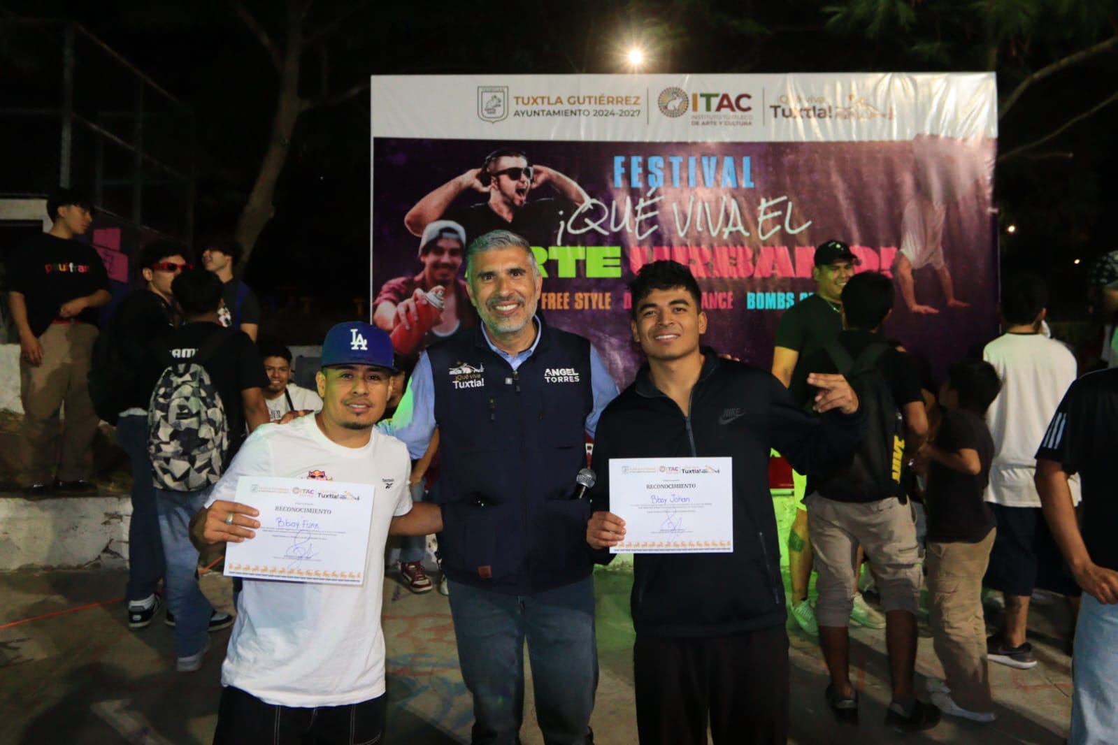 Con gran alegría niñez y juventud disfrutaron del Festival Urbano y Cine en tu colonia: Angel Torres