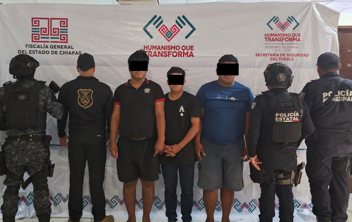 Rescata FGE y FRIP a víctima de secuestro express junto a 15 víctimas más de origen vietnamita, en Tapachula