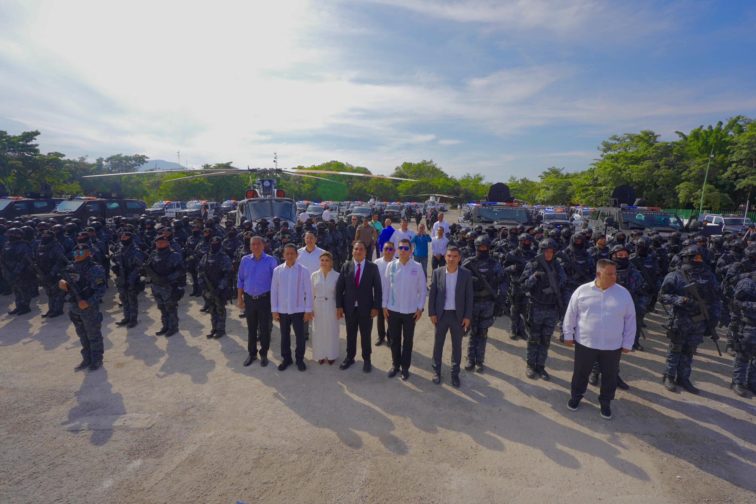 Presentación del grupo FRIP ante el Gobernador Eduardo Ramírez