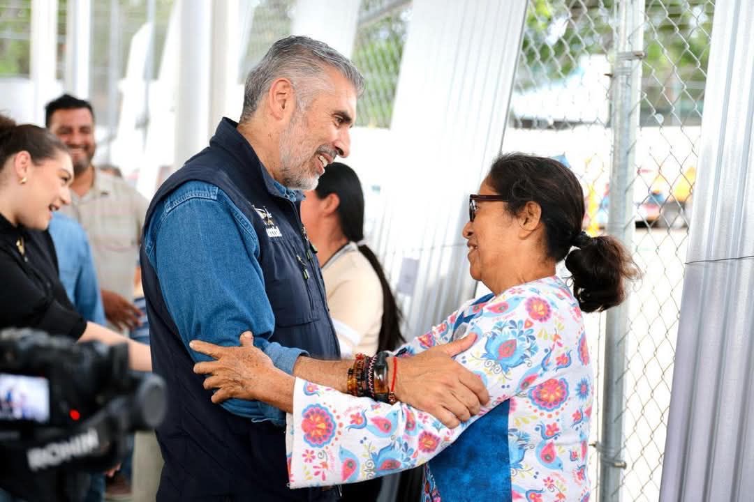 Encabeza Angel Torres seguimiento al proyecto “Láminas para una Mejor Vivienda” en Patria Nueva