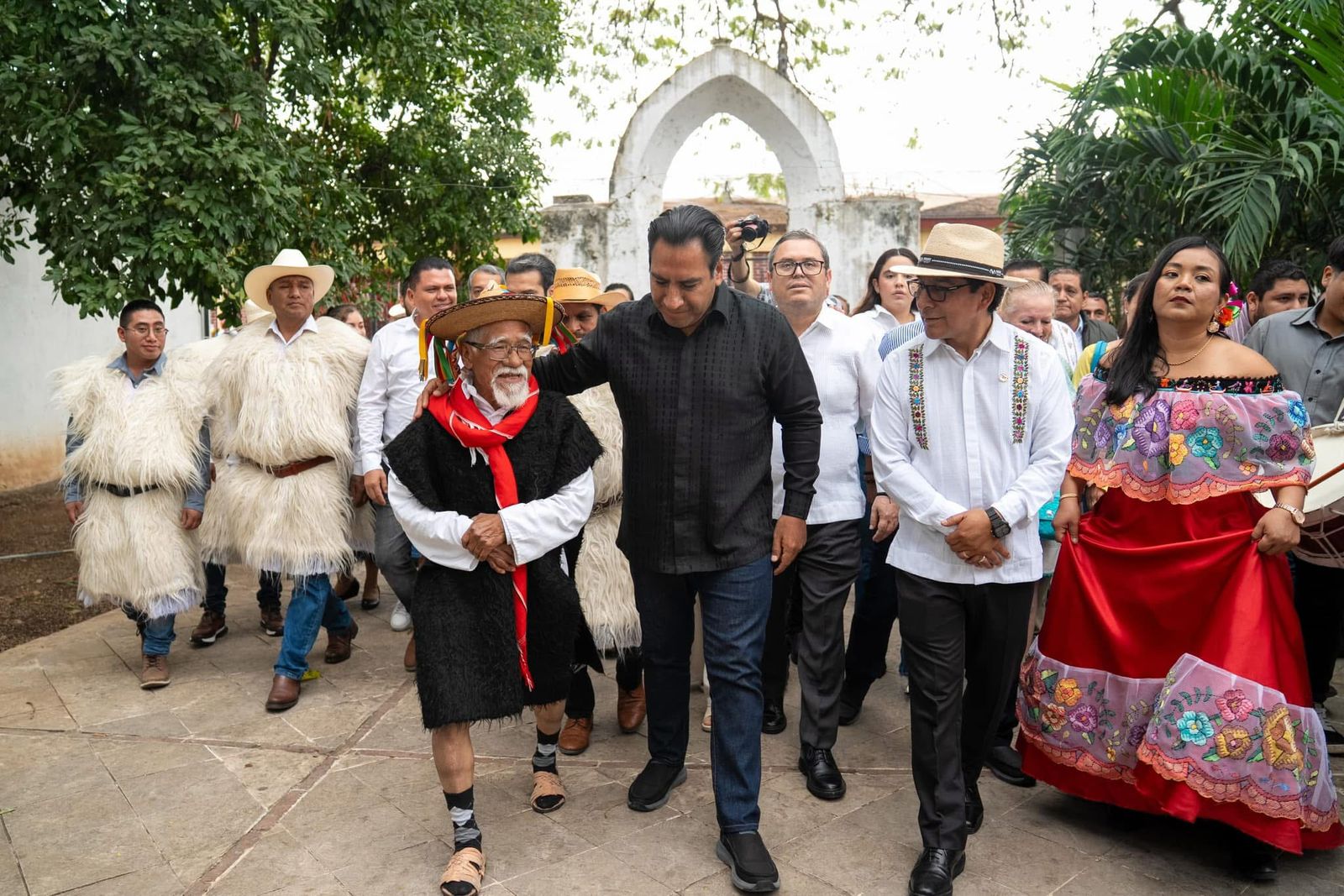 Impulsa Eduardo Ramírez la descolonización del pensamiento y la preservación de las lenguas de Chiapas