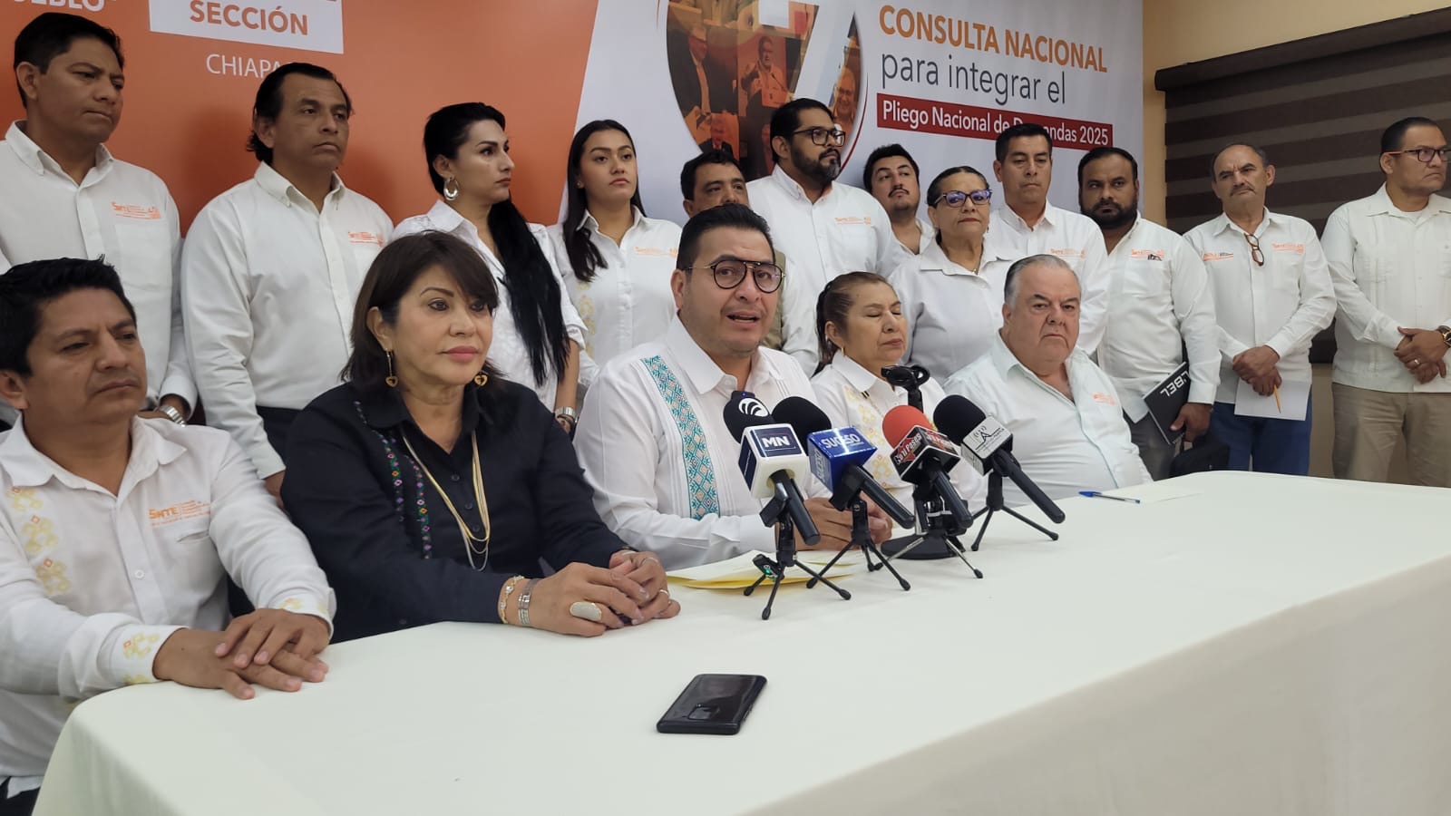 Alta expectativa con consulta nacional: Sección 40